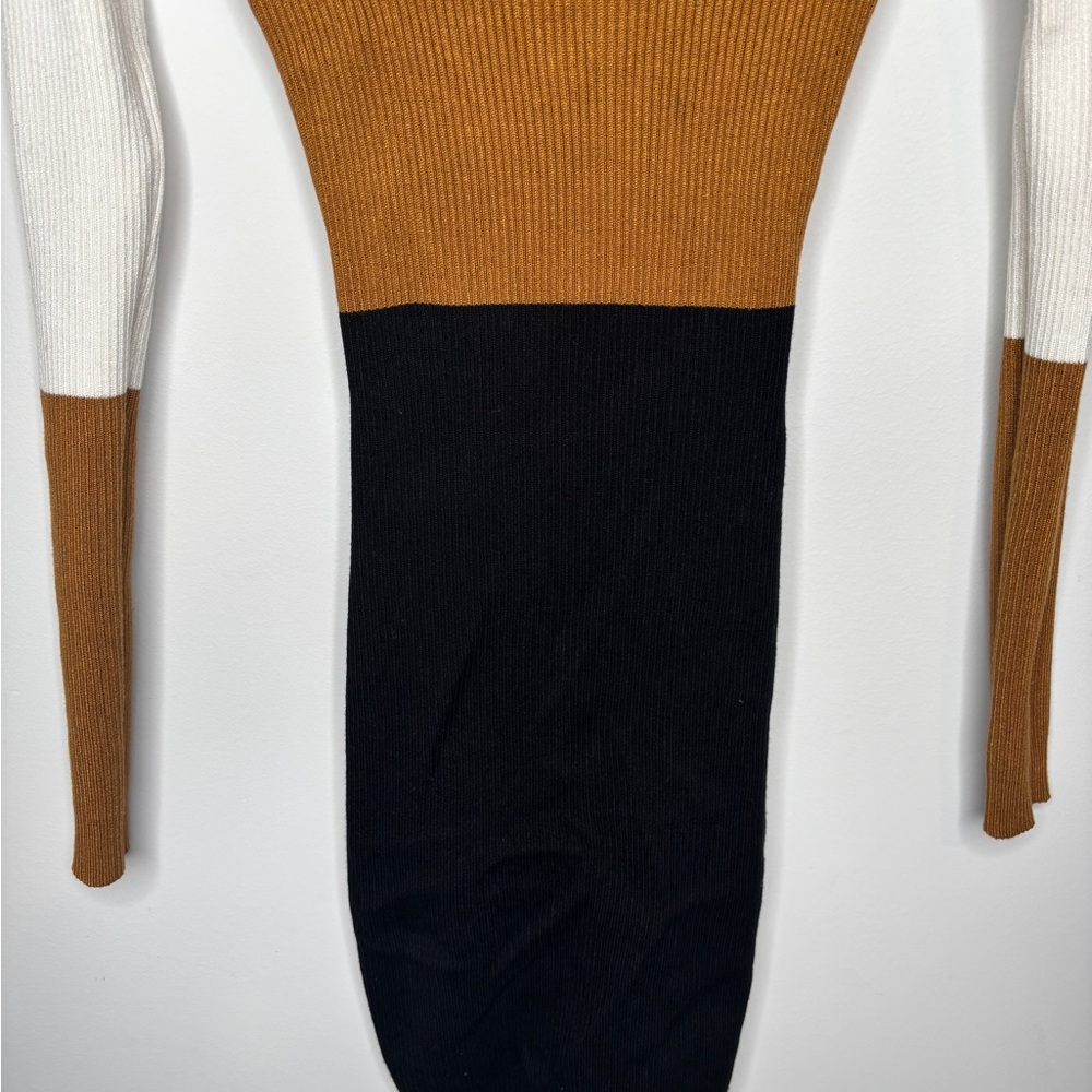 Sweater Dress - Picture 4 of 5